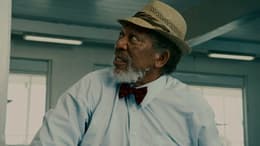 Dolphin Tale