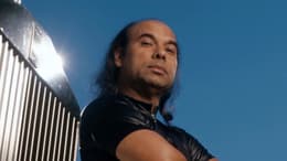 Bikram: Yogi, Guru, Predator
